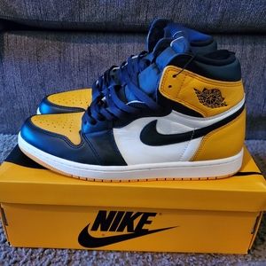 Nike Air Jordan 1 High Yellow, White, And Black